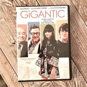 3/$15 u pick dvds📀or 1 for $9~ GIGANTIC